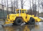 Универсальная дорожная машина К-702 МВА УДМ-2